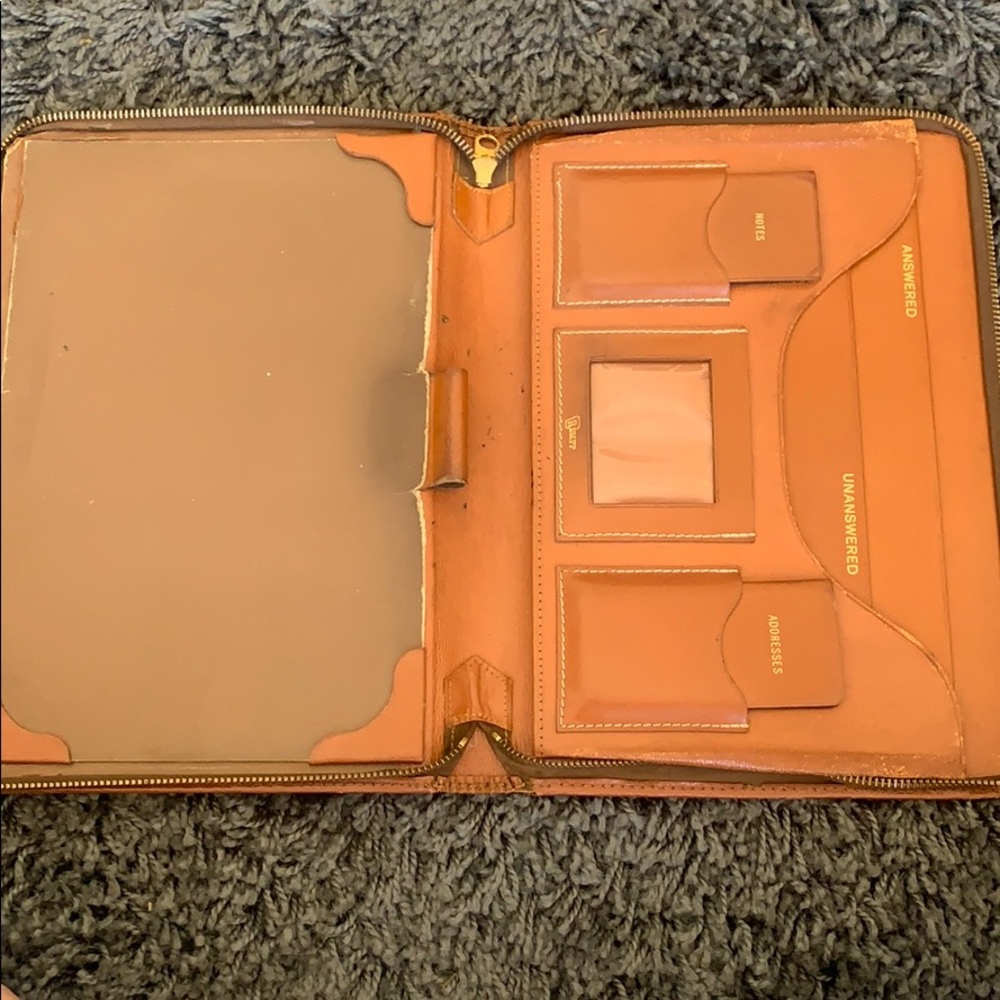Vintage 1971 leather notebook